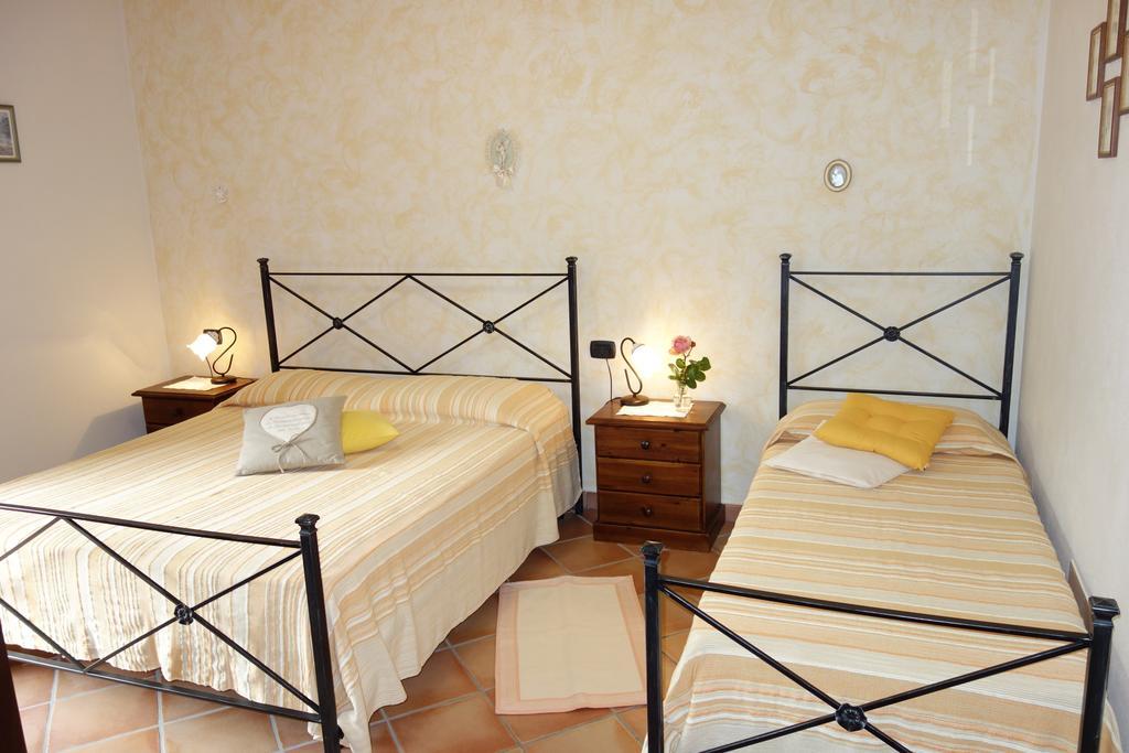 Casa Elisa Apartment Монтайоне Екстериор снимка