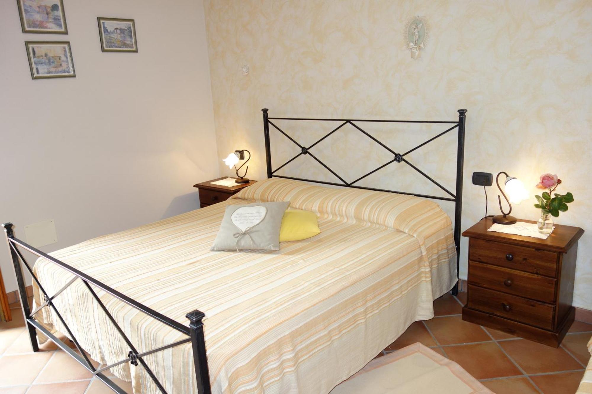 Casa Elisa Apartment Монтайоне Екстериор снимка